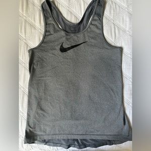 Nike Women’s Pro Tank DRI-FIT Medium